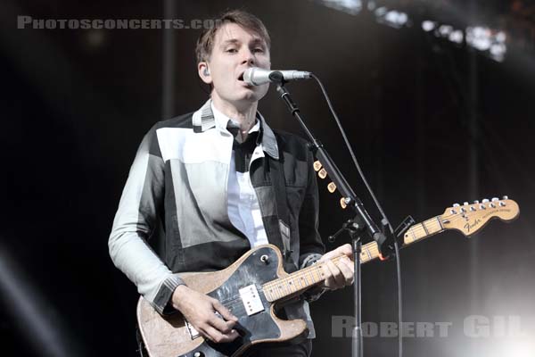 FRANZ FERDINAND - 2014-07-05 - BELFORT - Presqu'ile du Malsaucy - 